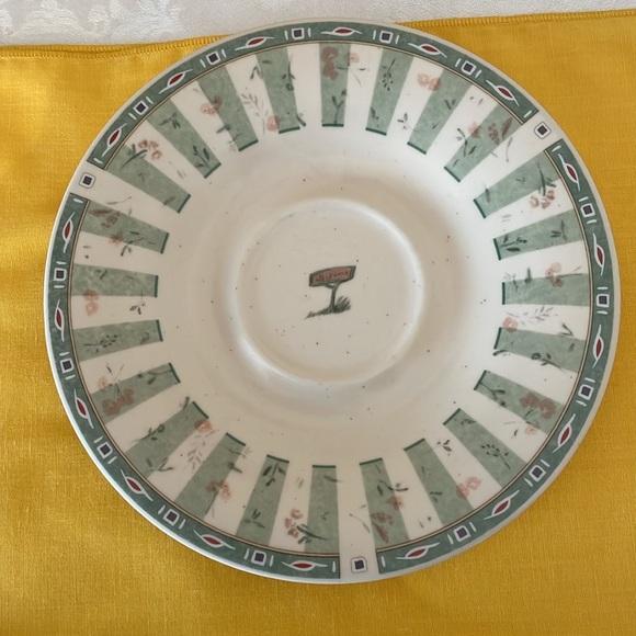 Pfaltzgraff Naturewood mug and saucer - Picture 8 of 8